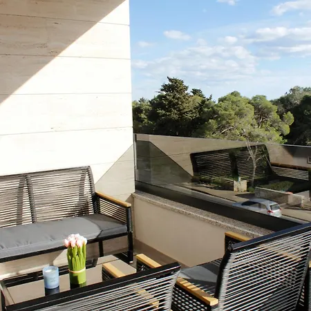 Luvigo Luxury Apartment *